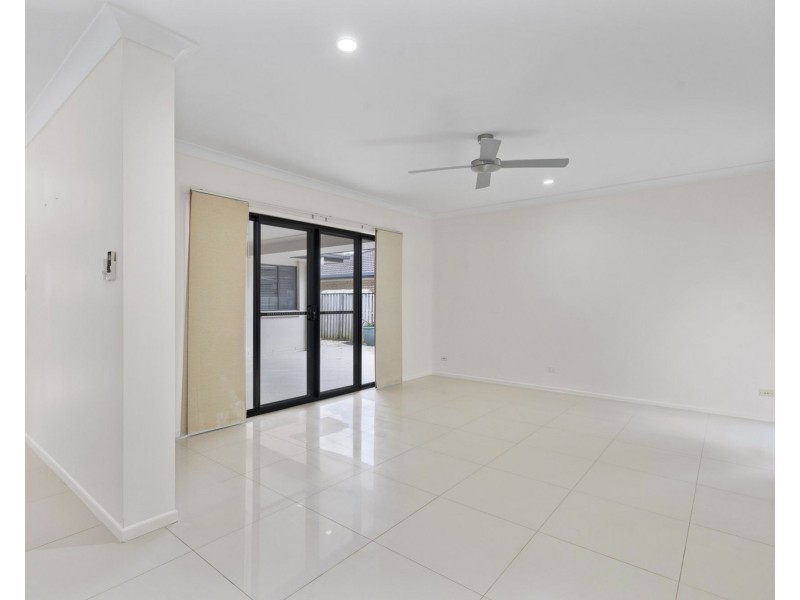 14 Runway Drive, Upper Coomera QLD 4209