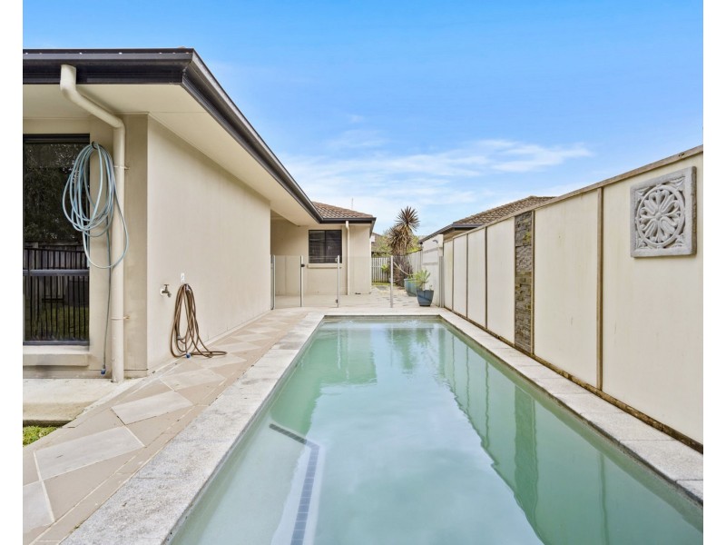 14 Runway Drive, Upper Coomera QLD 4209
