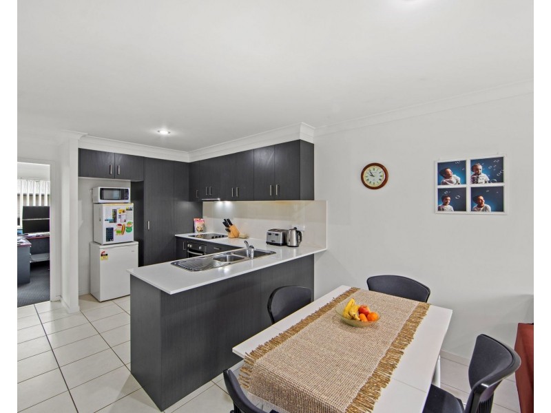 4/1 Rhiana Street, Pimpama QLD 4209