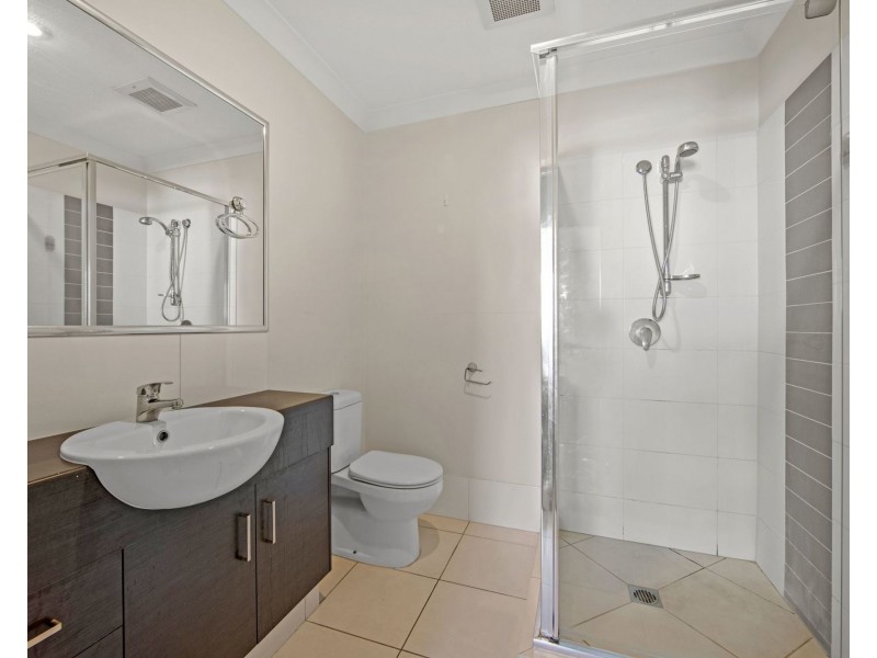 4/1 Rhiana Street, Pimpama QLD 4209