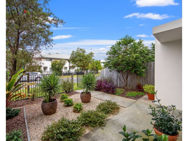 4/1 Rhiana Street, Pimpama QLD 4209