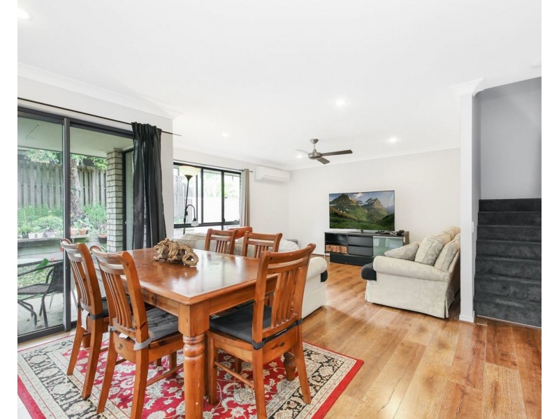 1 Matthews Crescent, Pimpama QLD 4209