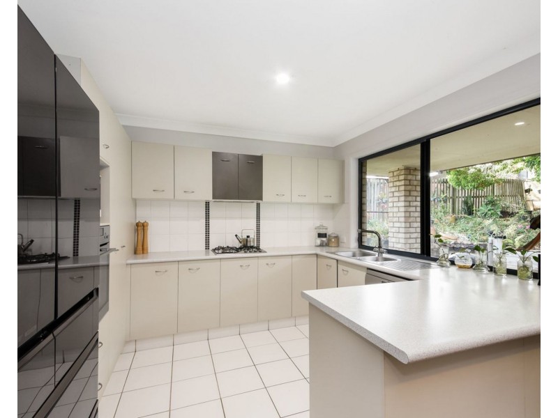 1 Matthews Crescent, Pimpama QLD 4209