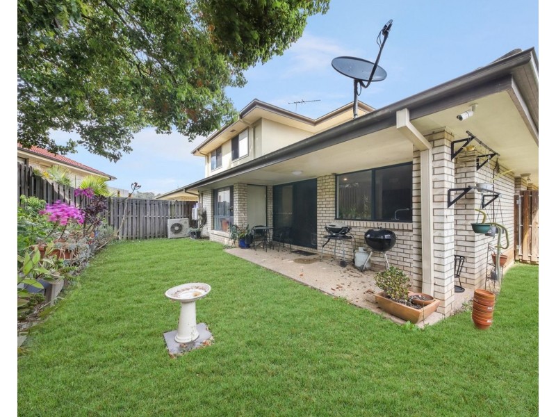 1 Matthews Crescent, Pimpama QLD 4209