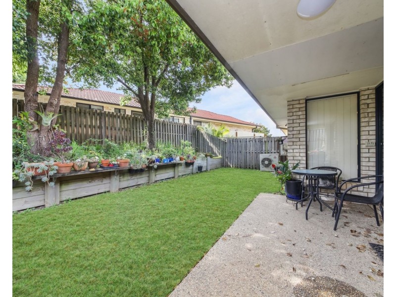1 Matthews Crescent, Pimpama QLD 4209