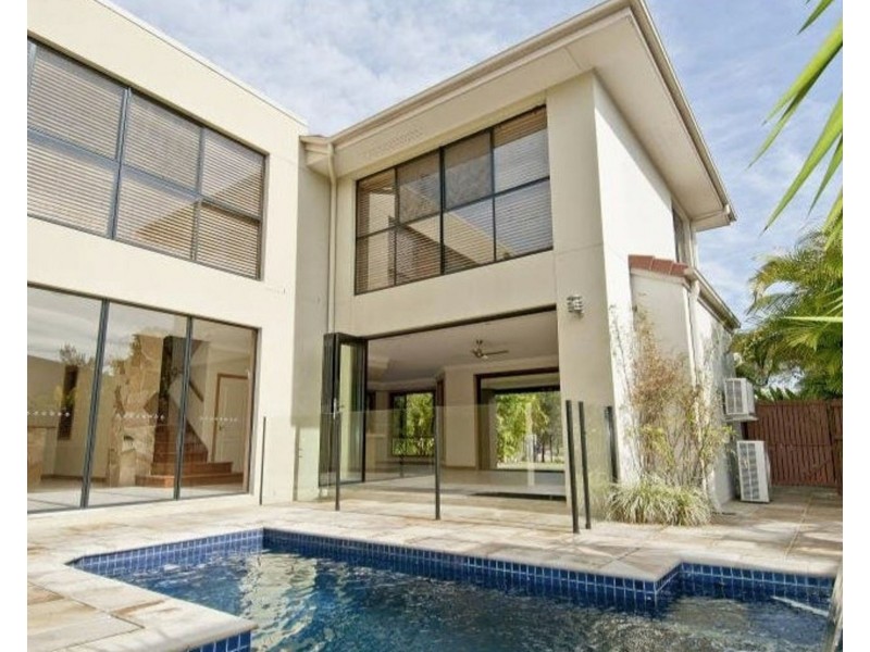 11 The Avenue, Windaroo QLD 4207
