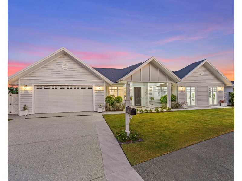 28 Quest Terrace, Coomera Waters QLD 4209