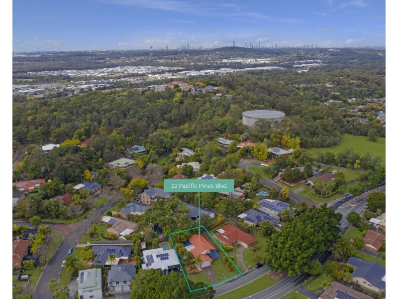 22 Pacific Pines Boulevard, Pacific Pines QLD 4211
