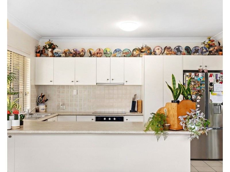 45 BARRS AVE, Oxenford QLD 4210