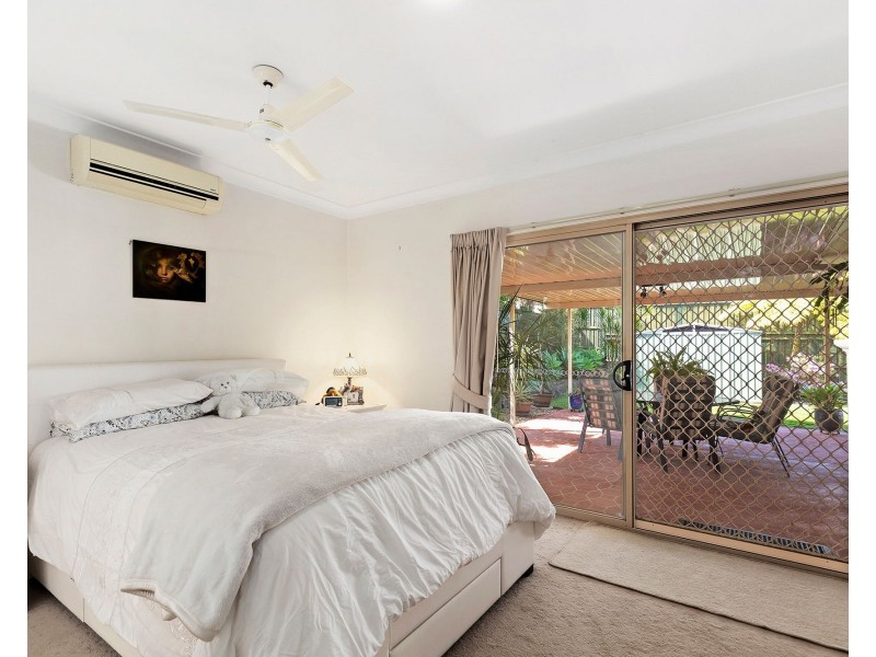 45 BARRS AVE, Oxenford QLD 4210