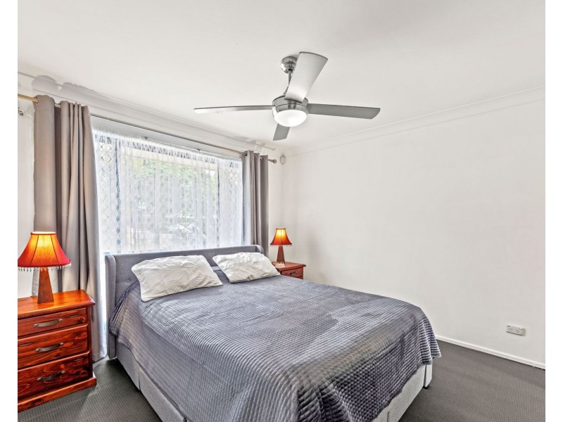 92 California Drive, Oxenford QLD 4210