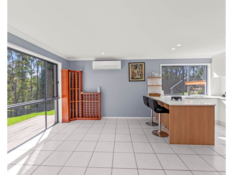 5 Calypso Court, Oxenford QLD 4210