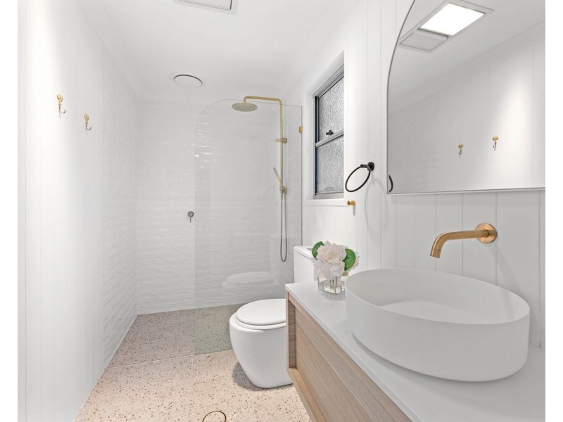 5 Calypso Court, Oxenford QLD 4210