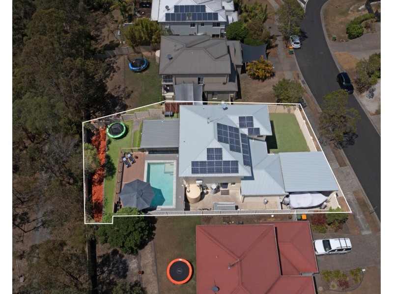 16 Saltwater Boulevard, Oxenford QLD 4210