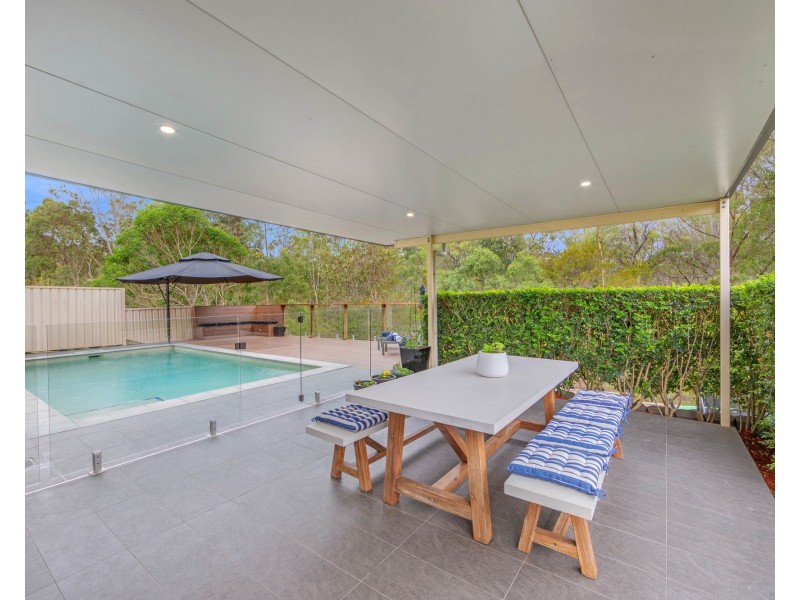 16 Saltwater Boulevard, Oxenford QLD 4210