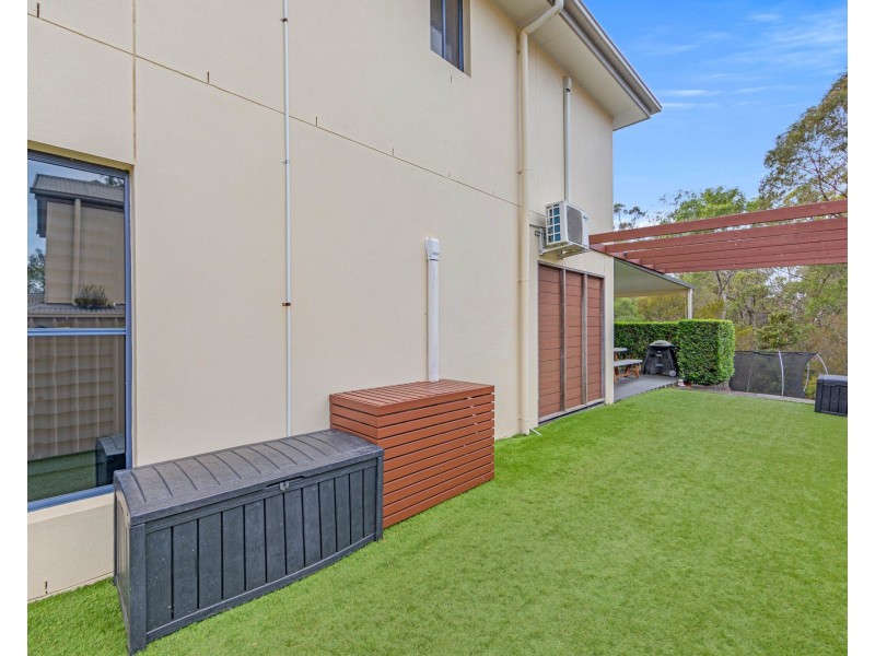 16 Saltwater Boulevard, Oxenford QLD 4210