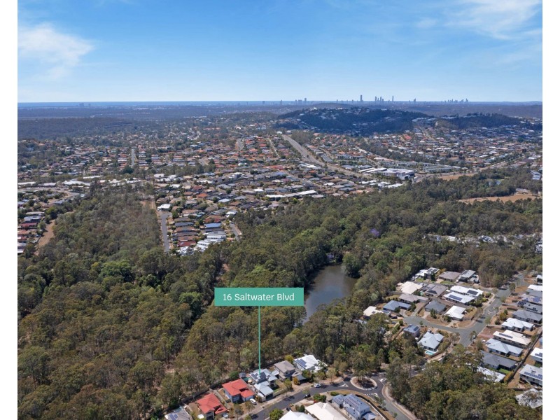 16 Saltwater Boulevard, Oxenford QLD 4210