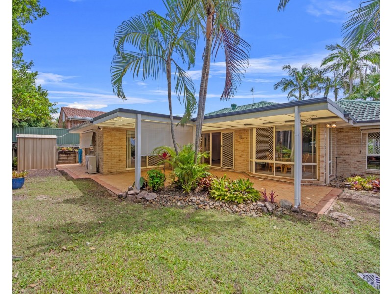 46 DESERT FALLS CRES, Parkwood QLD 4214