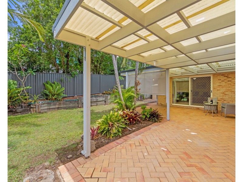 46 DESERT FALLS CRES, Parkwood QLD 4214