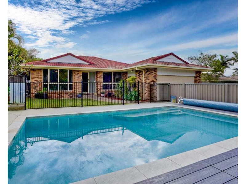 3 Fairview Court, Parkwood QLD 4214