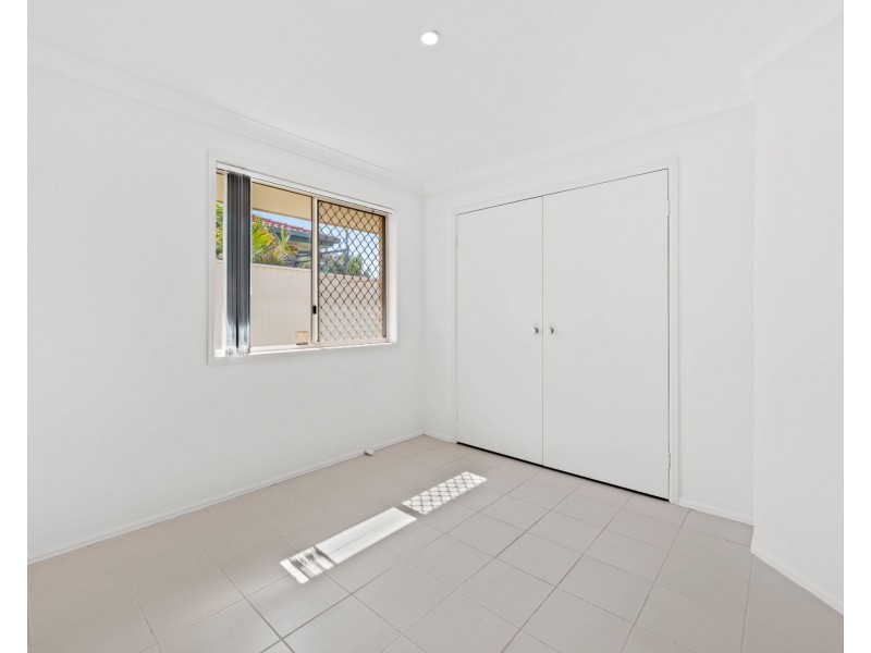 61 Greenacre Drive, Parkwood QLD 4214