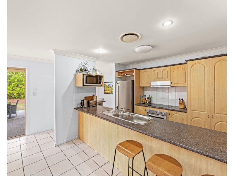 4 Woodbine Court, Parkwood QLD 4214