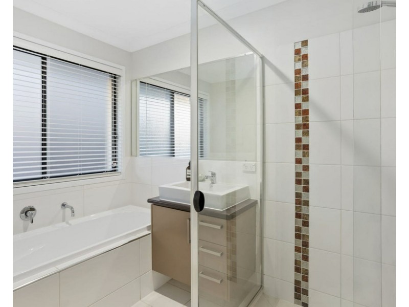 31 Pamphlet Lane, Coomera QLD 4209