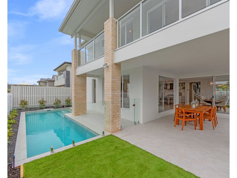 21 Forest Court, Helensvale QLD 4212