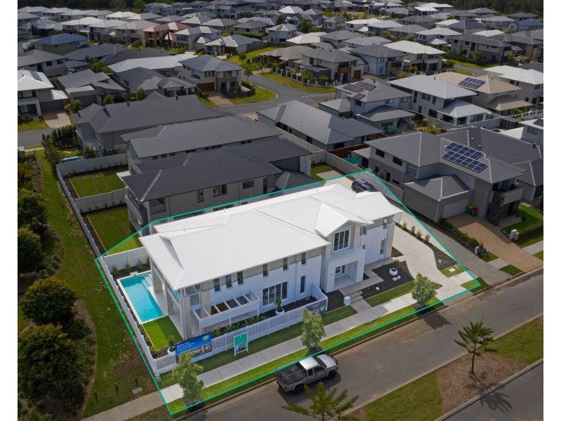 21 Forest Court, Helensvale QLD 4212