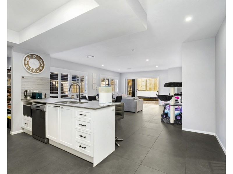 44 Wraight Street, Pimpama QLD 4209