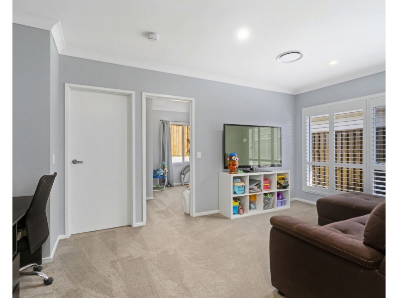 44 Wraight Street, Pimpama QLD 4209