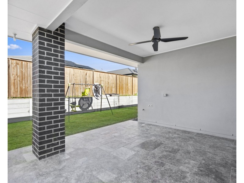 44 Wraight Street, Pimpama QLD 4209