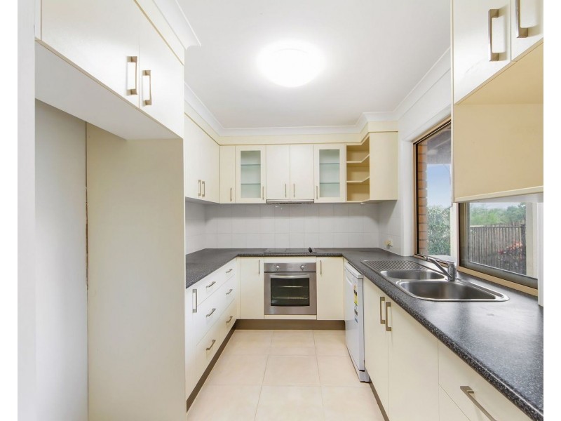 14 Pago Terrace, Pacific Pines QLD 4211