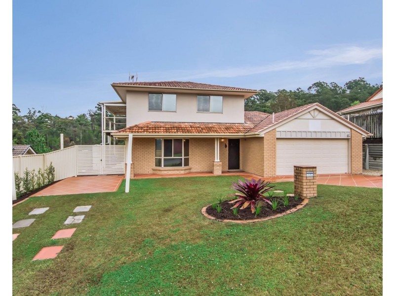 14 Pago Terrace, Pacific Pines QLD 4211