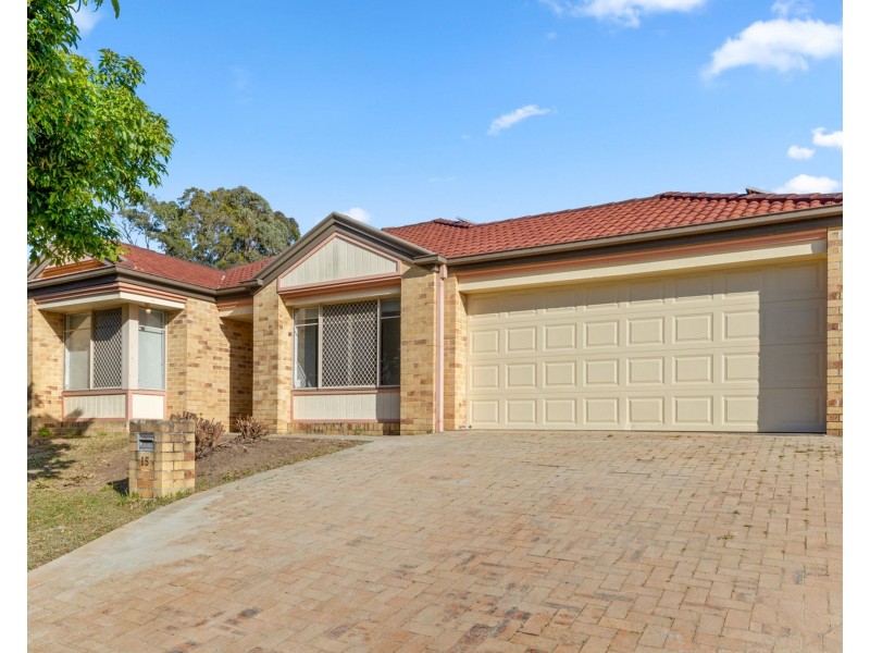 15 Rubicon Crescent, Kuraby QLD 4112