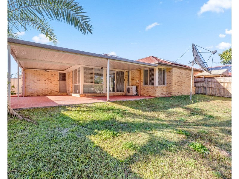 15 Rubicon Crescent, Kuraby QLD 4112