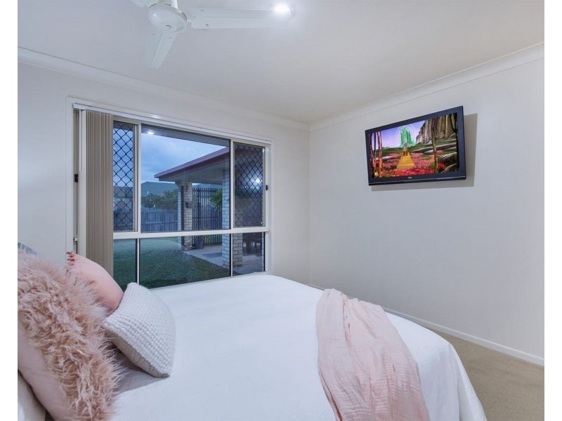 4 Ridgecrop Street, Upper Coomera QLD 4209