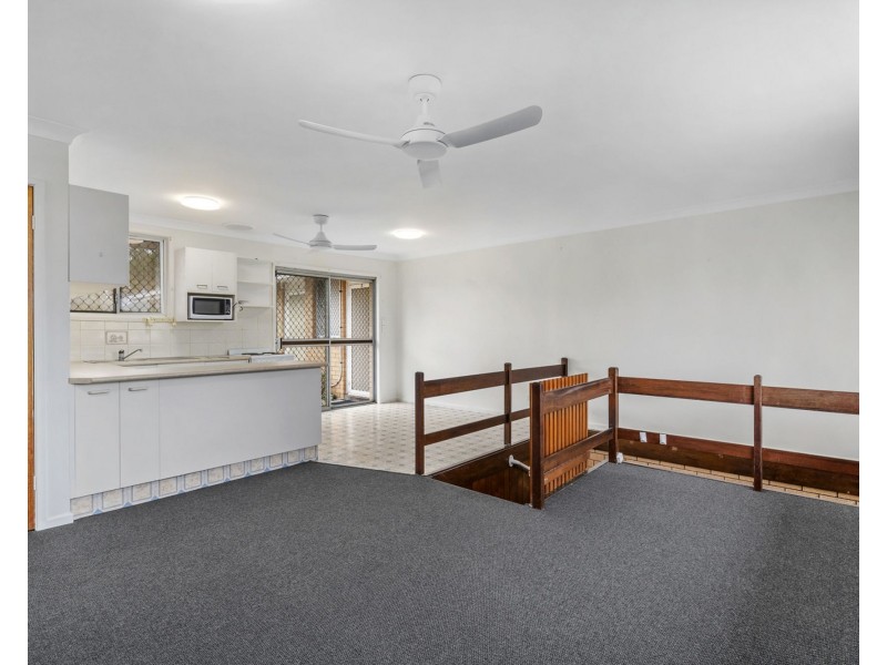 4/7 Mawarra Street, Palm Beach QLD 4221