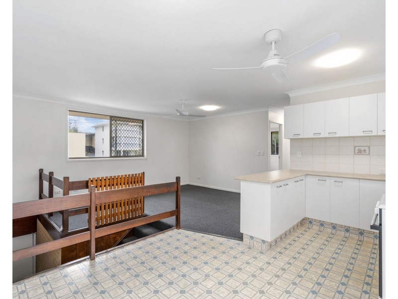 4/7 Mawarra Street, Palm Beach QLD 4221