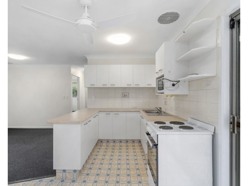 4/7 Mawarra Street, Palm Beach QLD 4221