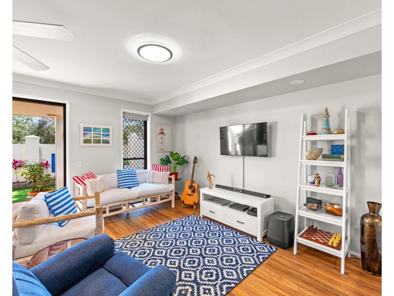 52/60-76 Caseys Road, Hope Island QLD 4212