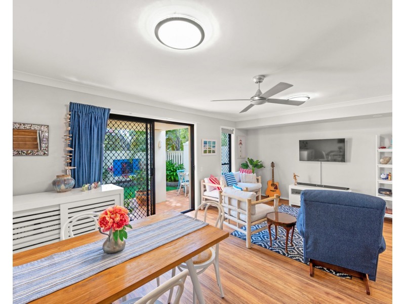 52/60-76 Caseys Road, Hope Island QLD 4212