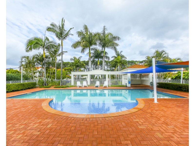 52/60-76 Caseys Road, Hope Island QLD 4212