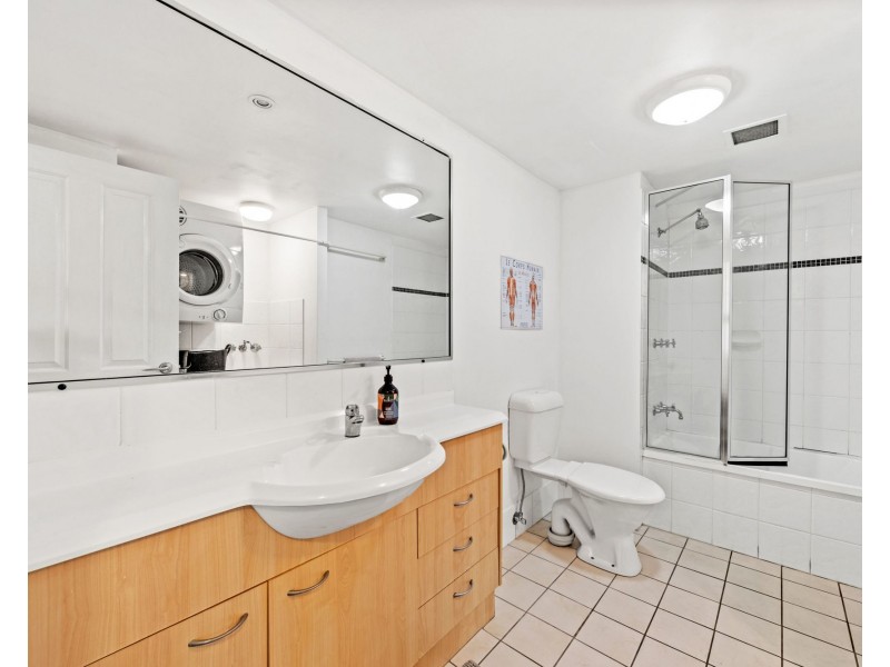 12/132 High Street, Southport QLD 4215