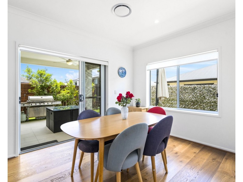 10 Lime Street, Helensvale QLD 4212