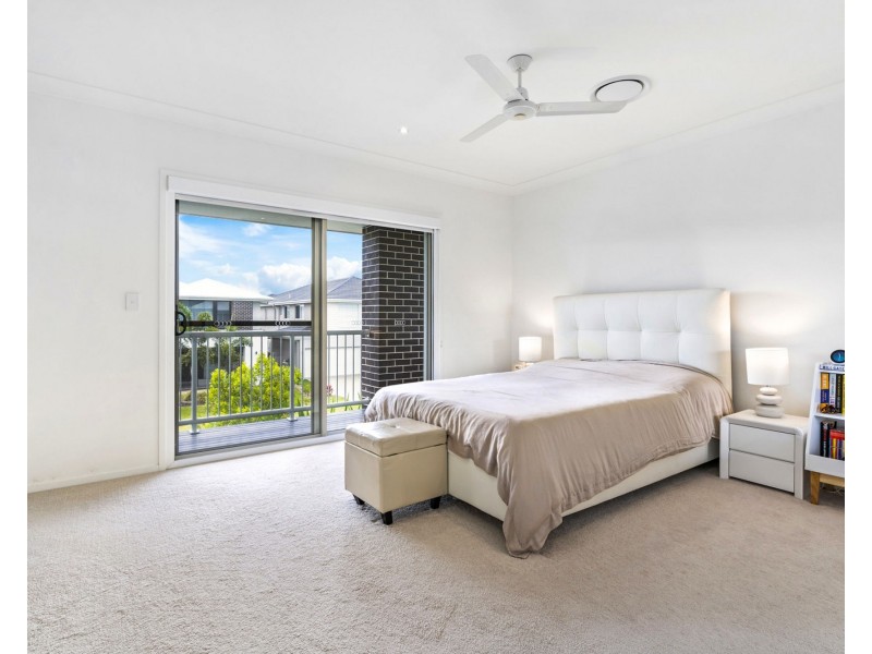 10 Lime Street, Helensvale QLD 4212