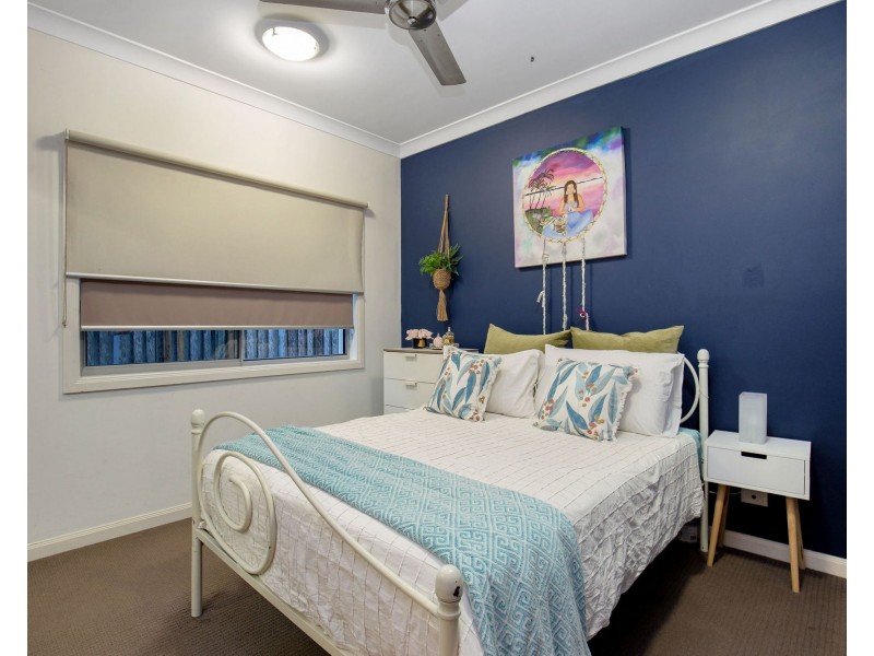 16 Pacha Close, Coomera Waters QLD 4209