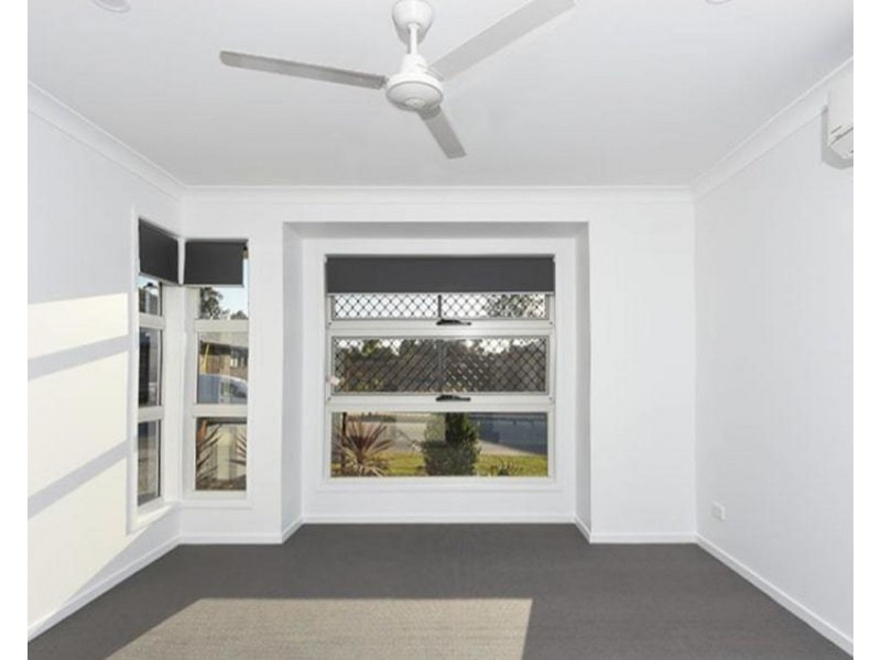 13 Boyland Way, Ripley QLD 4306