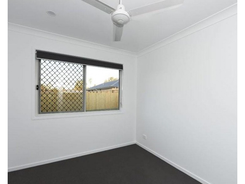 13 Boyland Way, Ripley QLD 4306