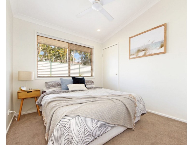 2/15 Centurion Crescent, Nerang QLD 4211